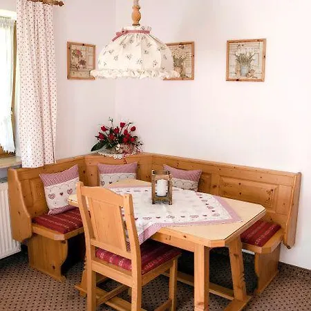 Landhaus-haid-fewo-edelweiss Lägenhet